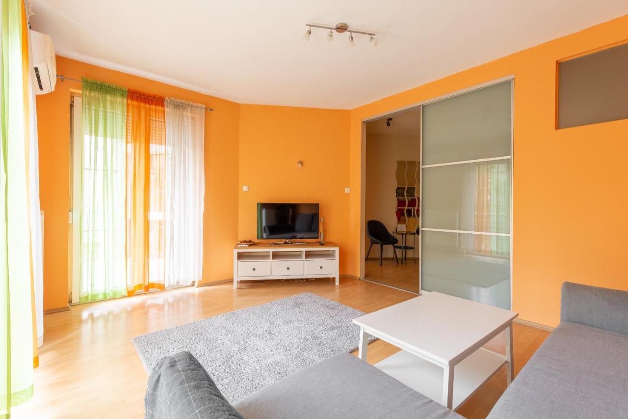 M36 Mester Apartment Βουδαπέστη Εξωτερικό φωτογραφία