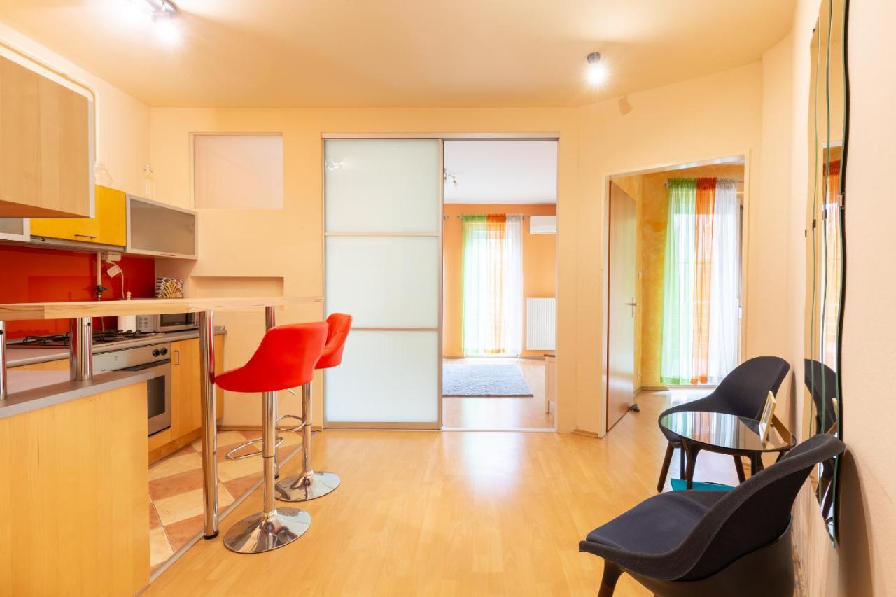 M36 Mester Apartment Βουδαπέστη Εξωτερικό φωτογραφία